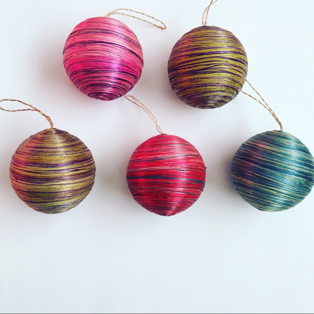 Raffia Round Ball Ornaments Lot of 5